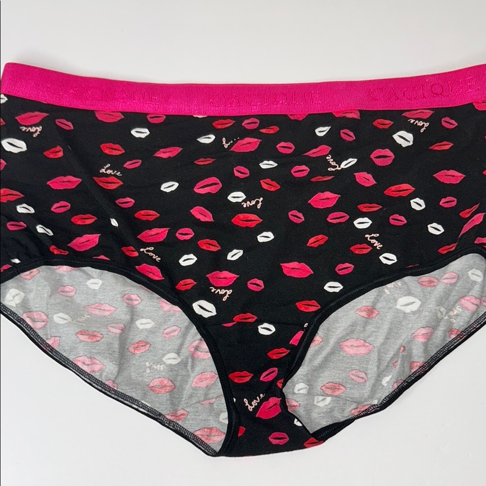CACIQUE Cotton Full Brief Logo‎ Waistband LIPS Print in Hot Pink & Black Panties